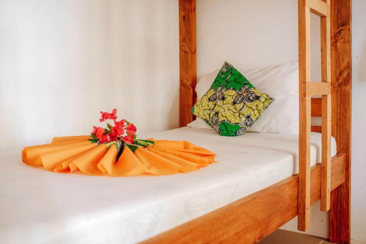 Mintaka Boutique Hotel Bwejuu Extérieur photo